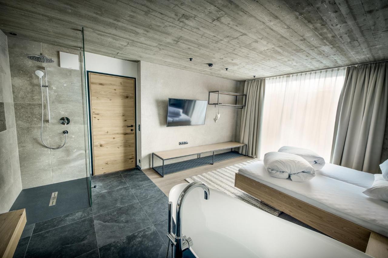 Glanz & Glory Appartements Laengenfeld Dış mekan fotoğraf